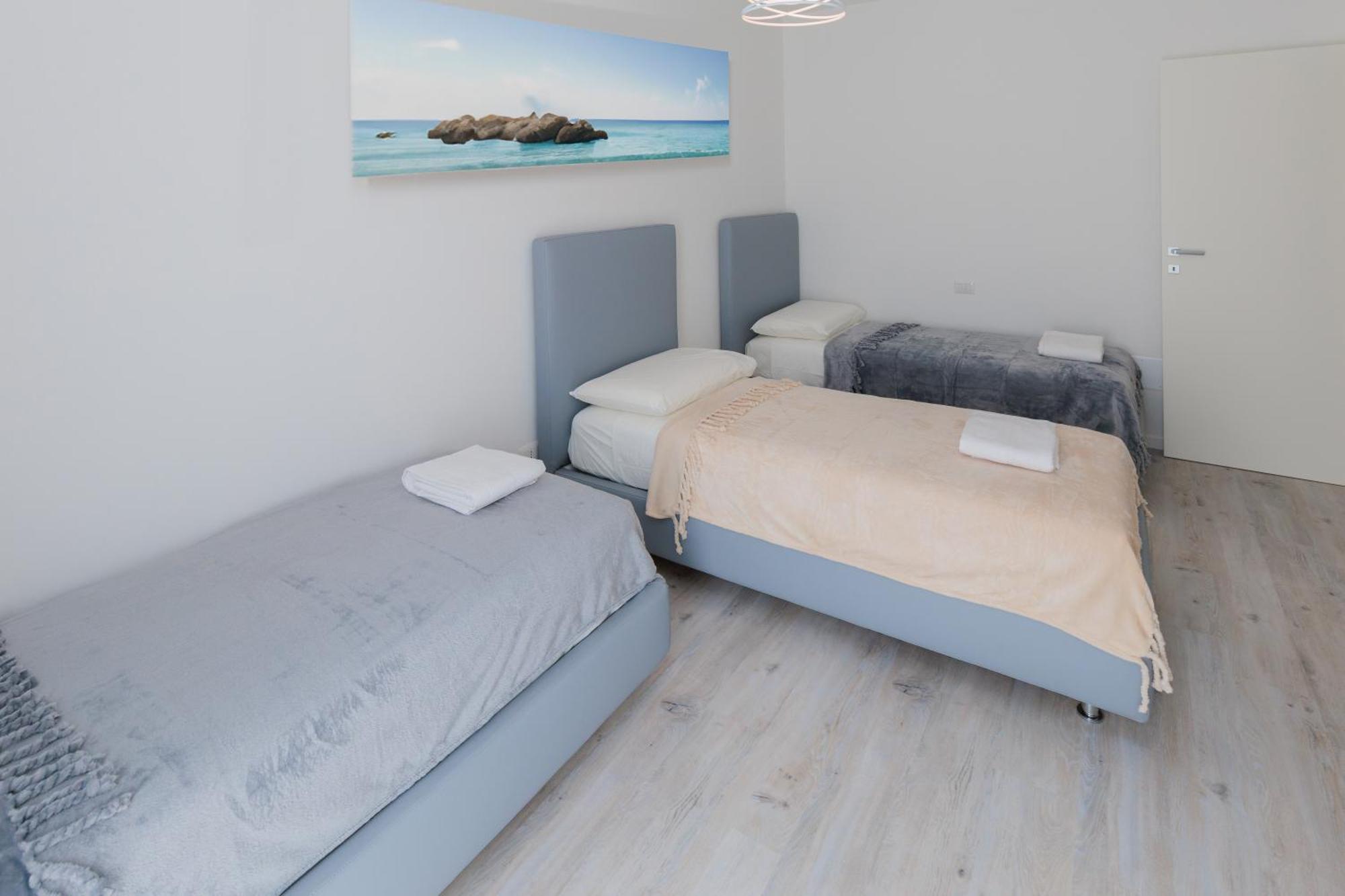 Wave Island! Luxury Resort A Jesolo - Piscina E Park Free! Dış mekan fotoğraf
